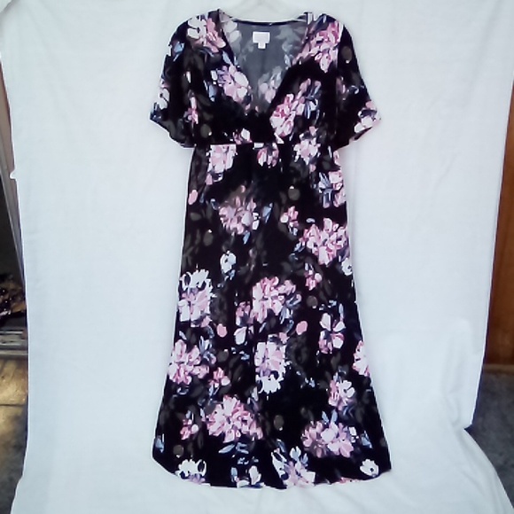 Isabel Maternity Dress, size S - Picture 2 of 6